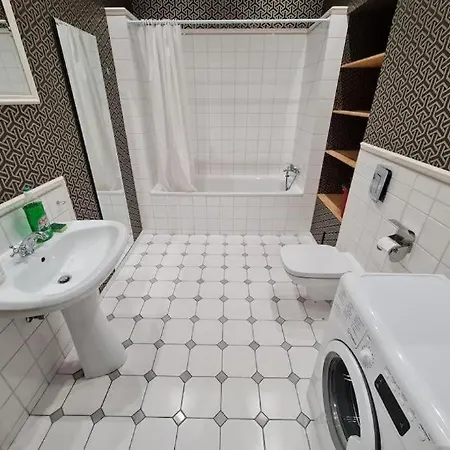 Fantastic-inn - Okolnik 公寓