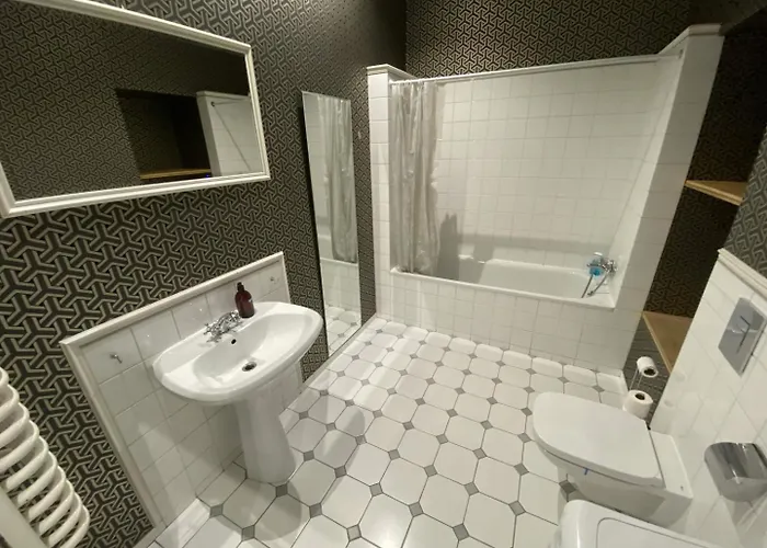 Fantastic-inn - Okolnik