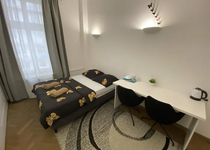 Fantastic-inn - Okolnik * Varşova