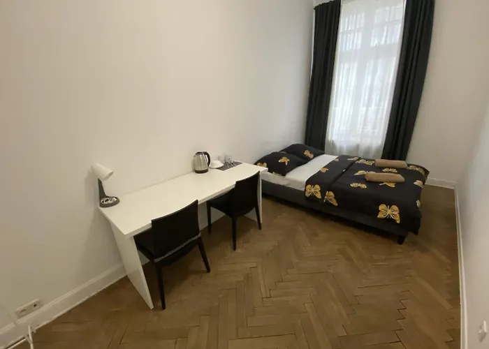 Fantastic-inn - Okolnik Daire